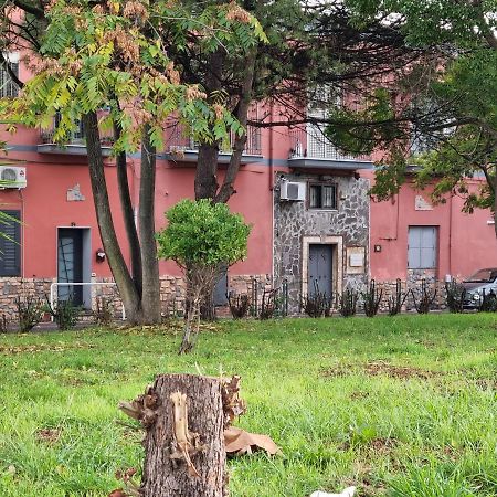 La Tana del Viaggiatore Napoli Esterno foto